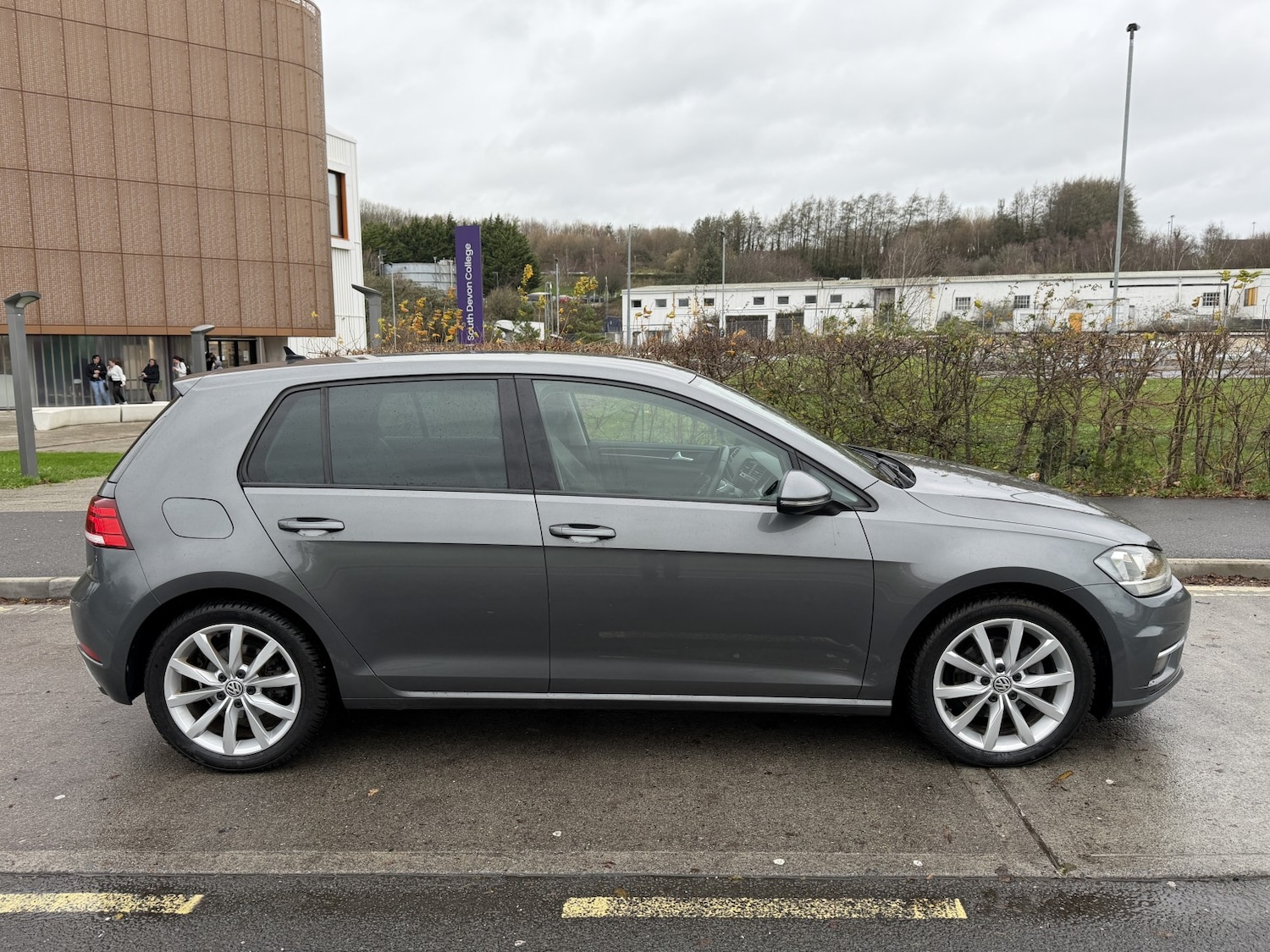 Used Volkswagen Golf 2017 for sale - 77225169: Photo 7