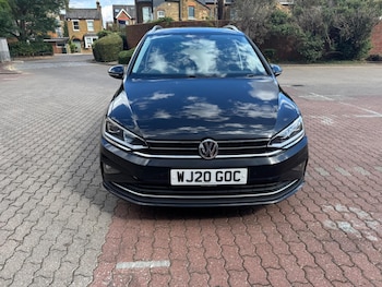 Used Volkswagen Golf SV 2020 for sale - 79589479: Photo