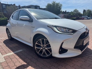 Used Toyota Yaris 2020 for sale - 79361887: Photo