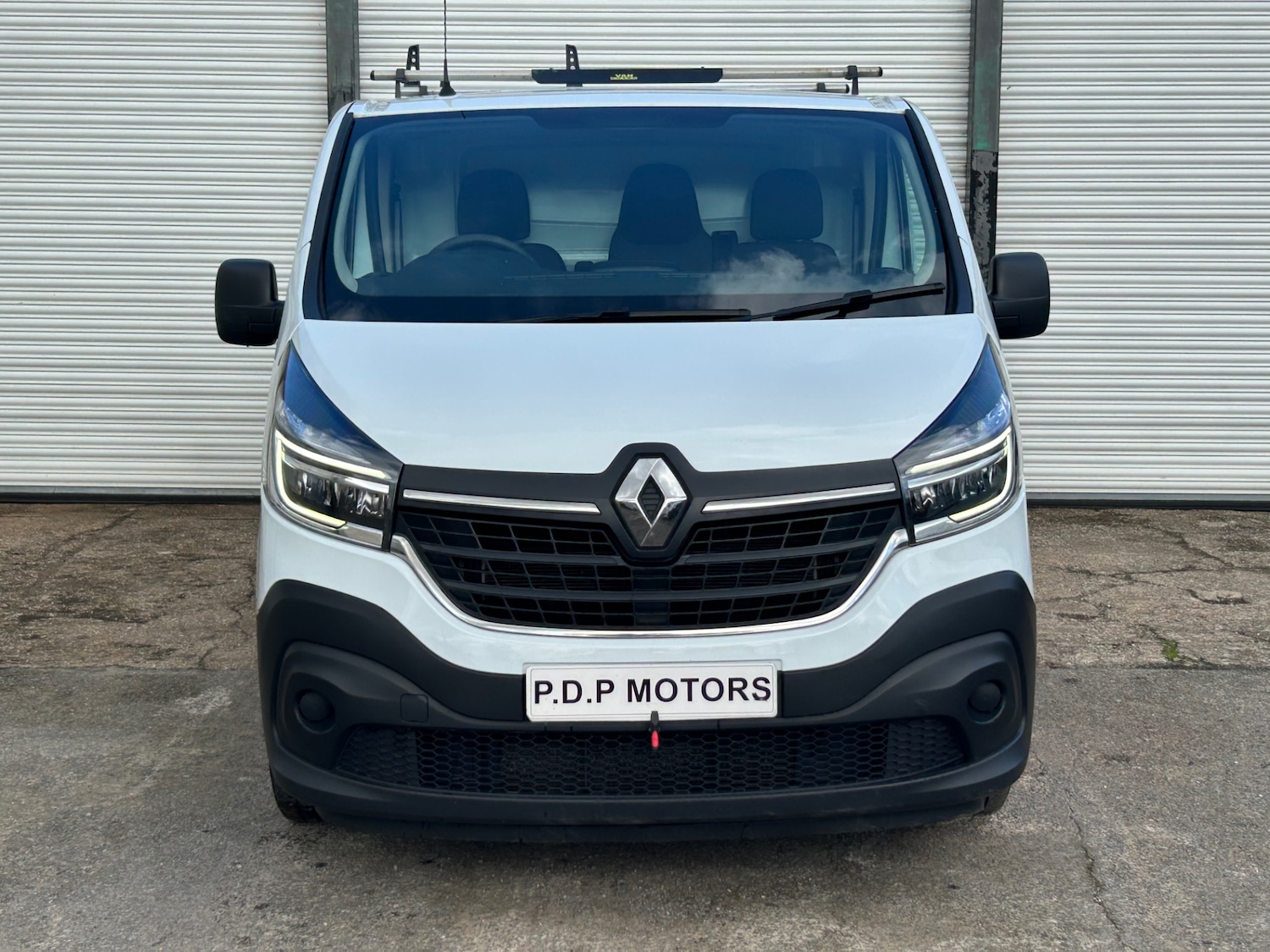 Used Renault Trafic 2020 for sale - 76299201: Photo 2
