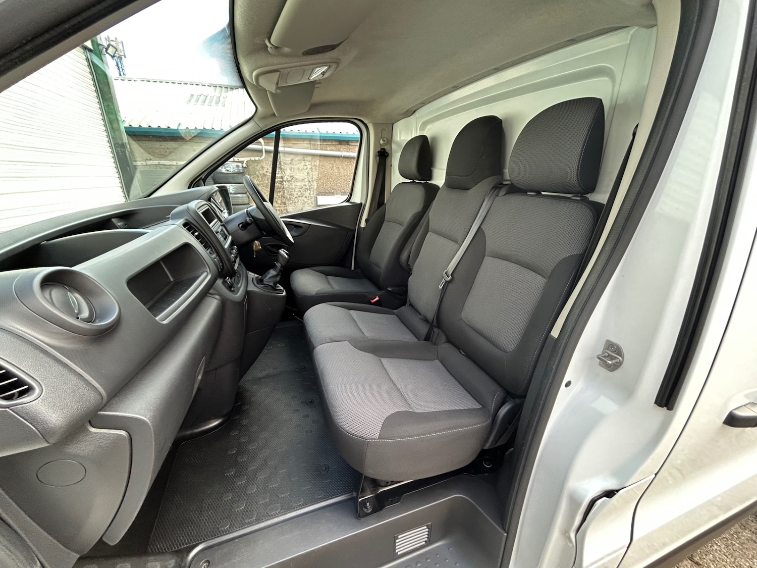 Used Renault Trafic 2020 for sale - 76299201: Photo 8