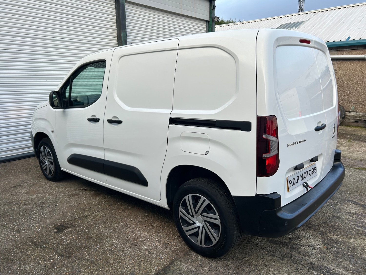 Used Peugeot Partner 2022 for sale - 77115934: Photo 14