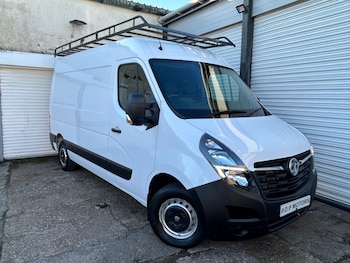 Vauxhall Movano feature image