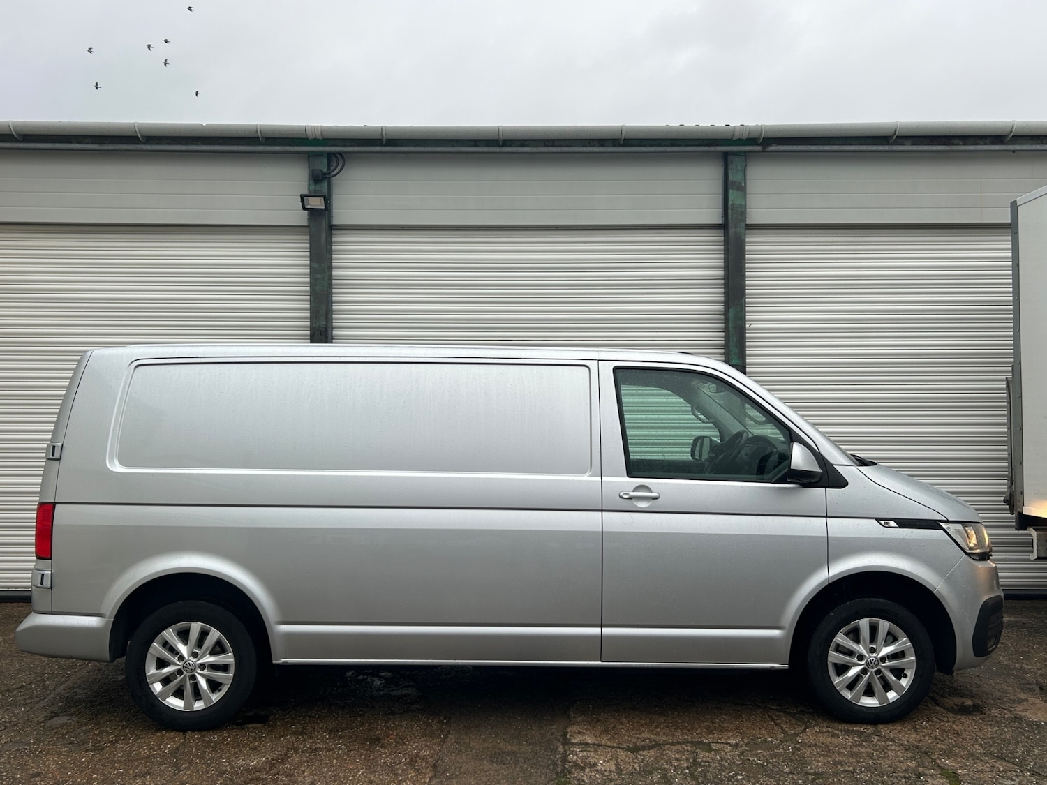 Used Volkswagen Transporter 2022 for sale - 77065851: Photo 3