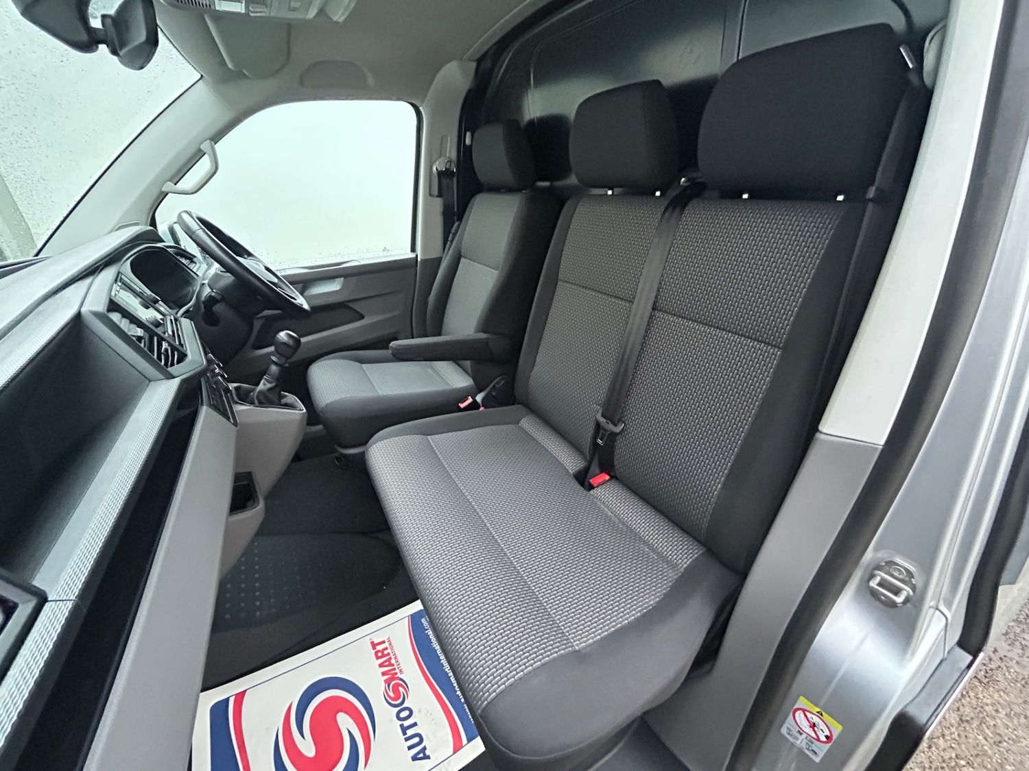 Used Volkswagen Transporter 2022 for sale - 77065851: Photo 8