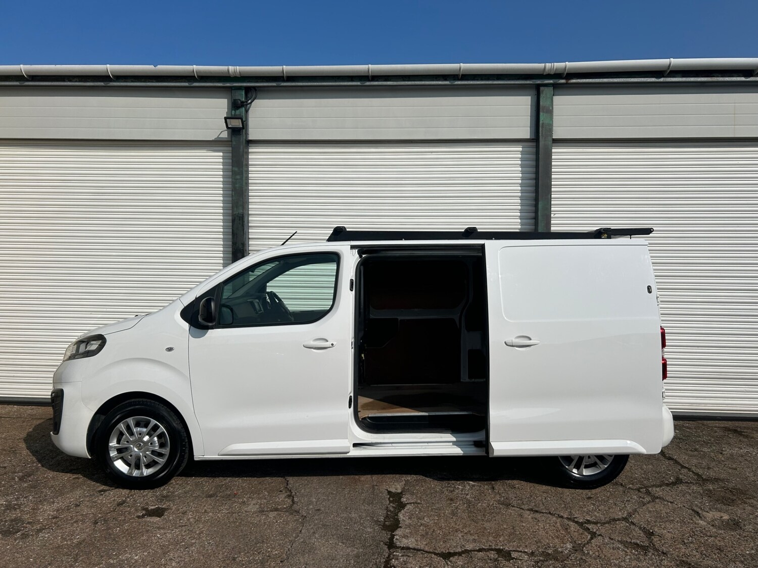 Used Vauxhall Vivaro 2022 for sale - 76299145: Photo 6