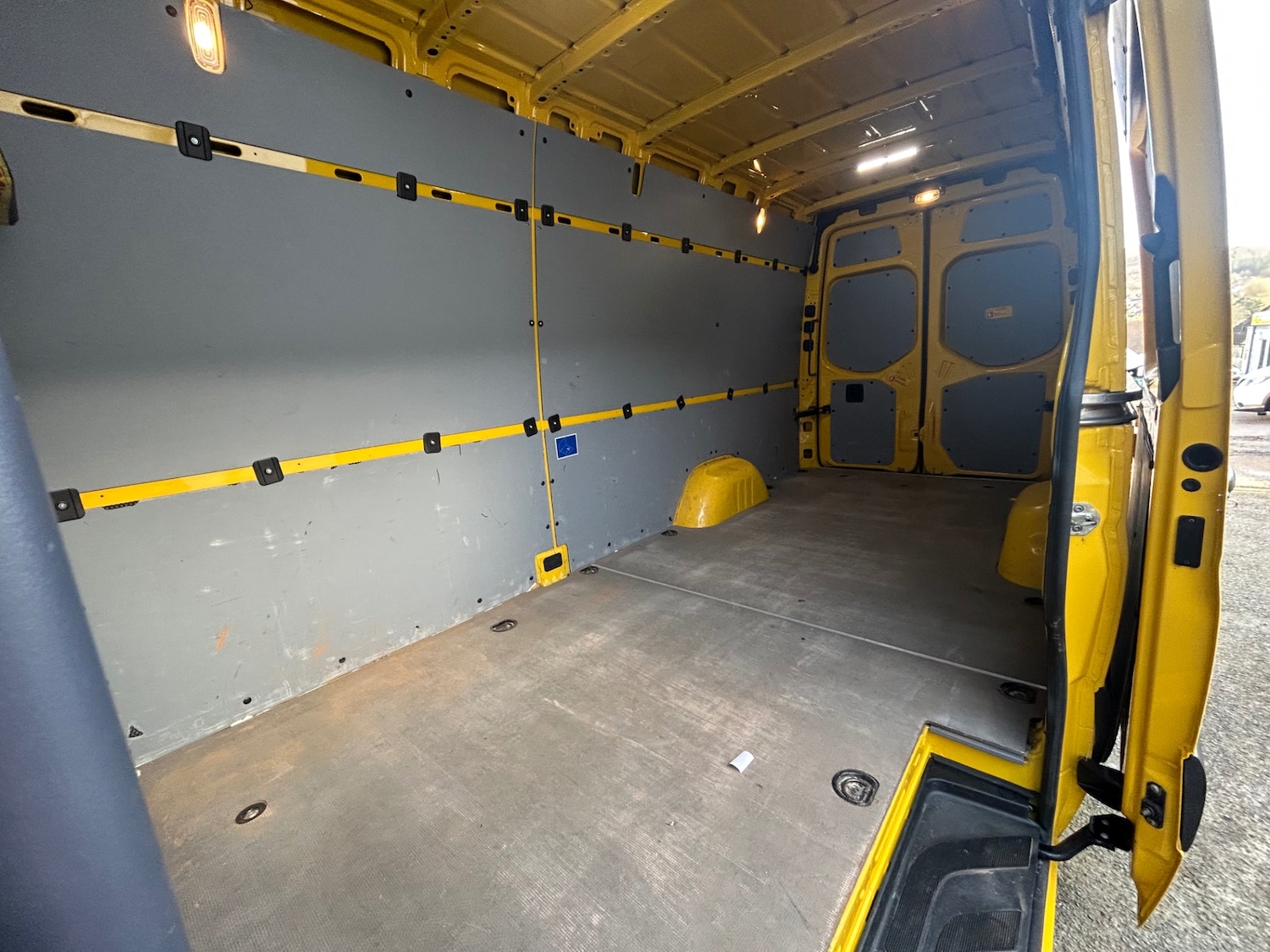 Used Mercedes-Benz Sprinter 2020 for sale - 77833779: Photo 6