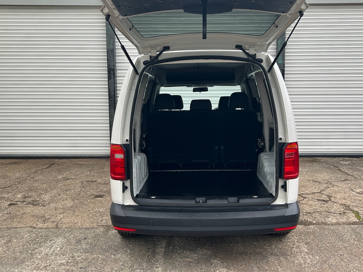 Used Volkswagen Caddy Maxi 2018 for sale - 77003481: Photo 6