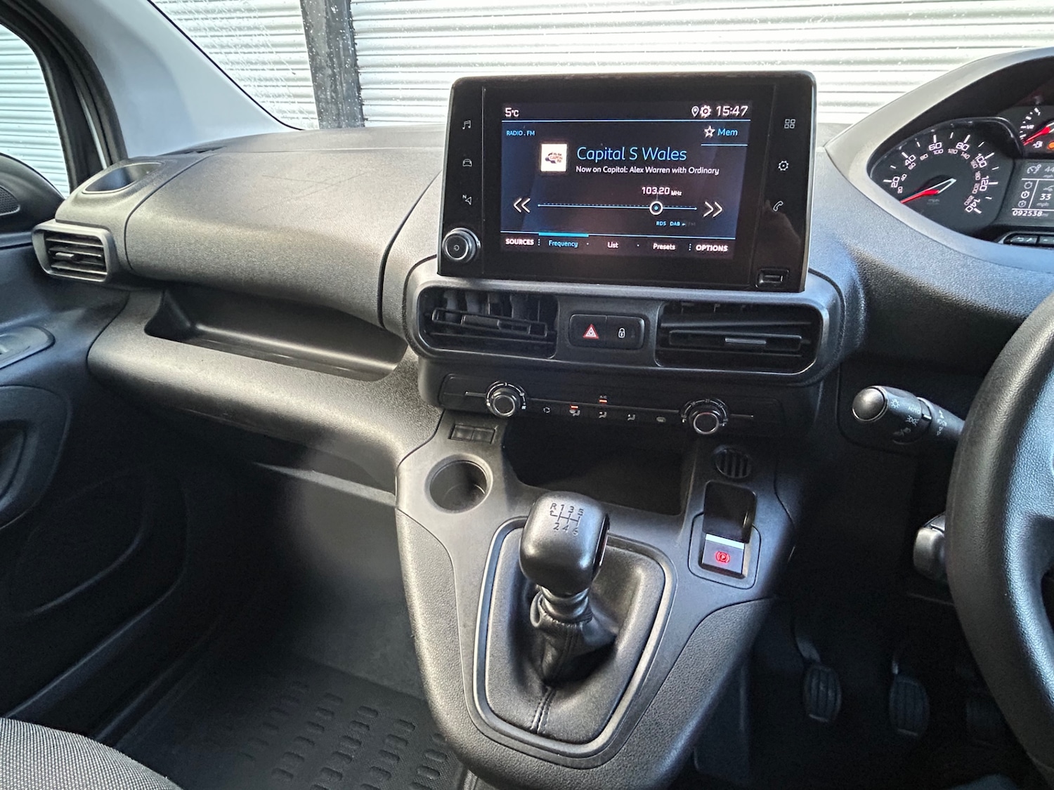 Used Peugeot Partner 2022 for sale - 77873692: Photo 11