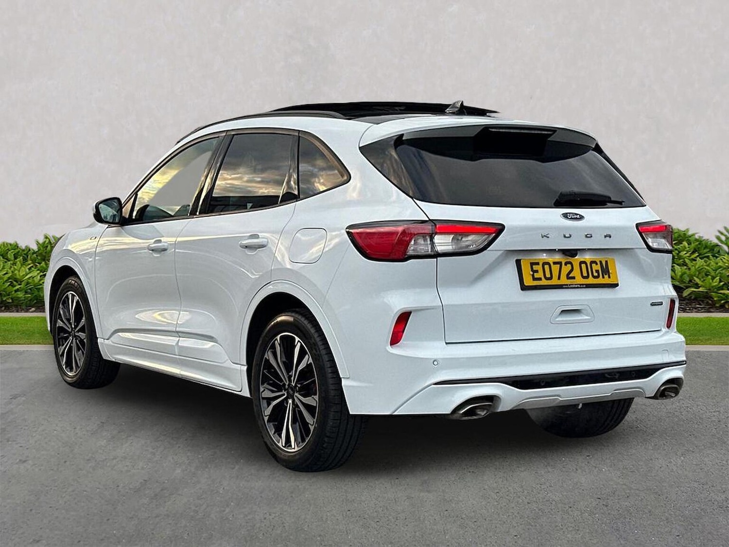 Used Ford Kuga 2022 for sale - 76220407: Photo 2