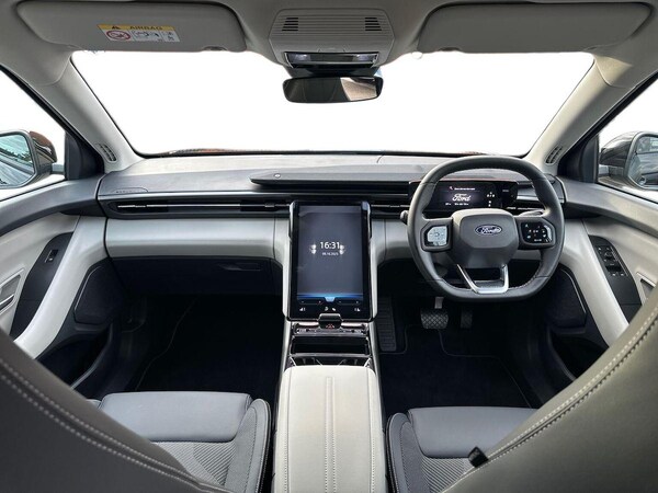 Used Ford Explorer 2025 for sale - 76220415: Photo 10