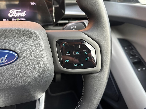 Used Ford Explorer 2025 for sale - 76220415: Photo 27