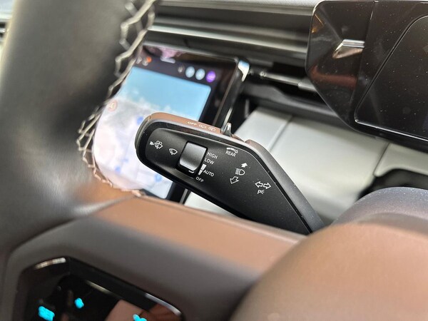 Used Ford Explorer 2025 for sale - 76220415: Photo 28
