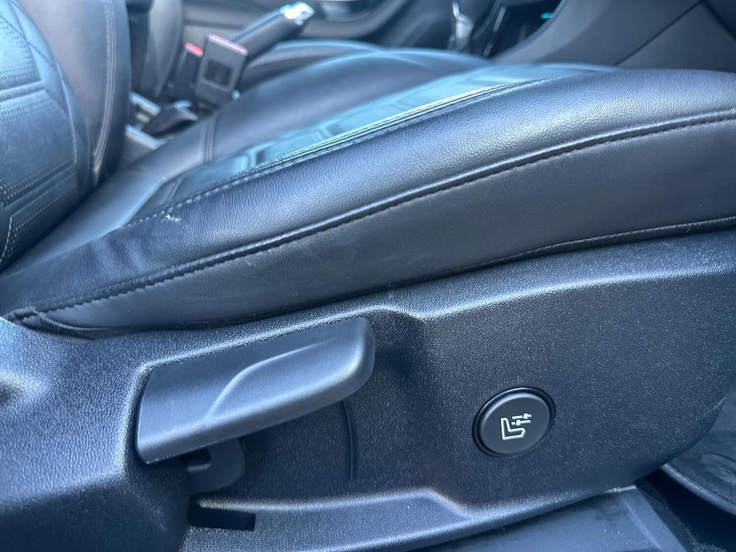 Used Ford Puma 2023 for sale - 78194889: Photo 32