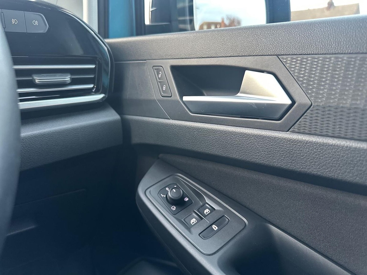 Used Ford Grand Tourneo Connect 2023 for sale - 76963506: Photo 30