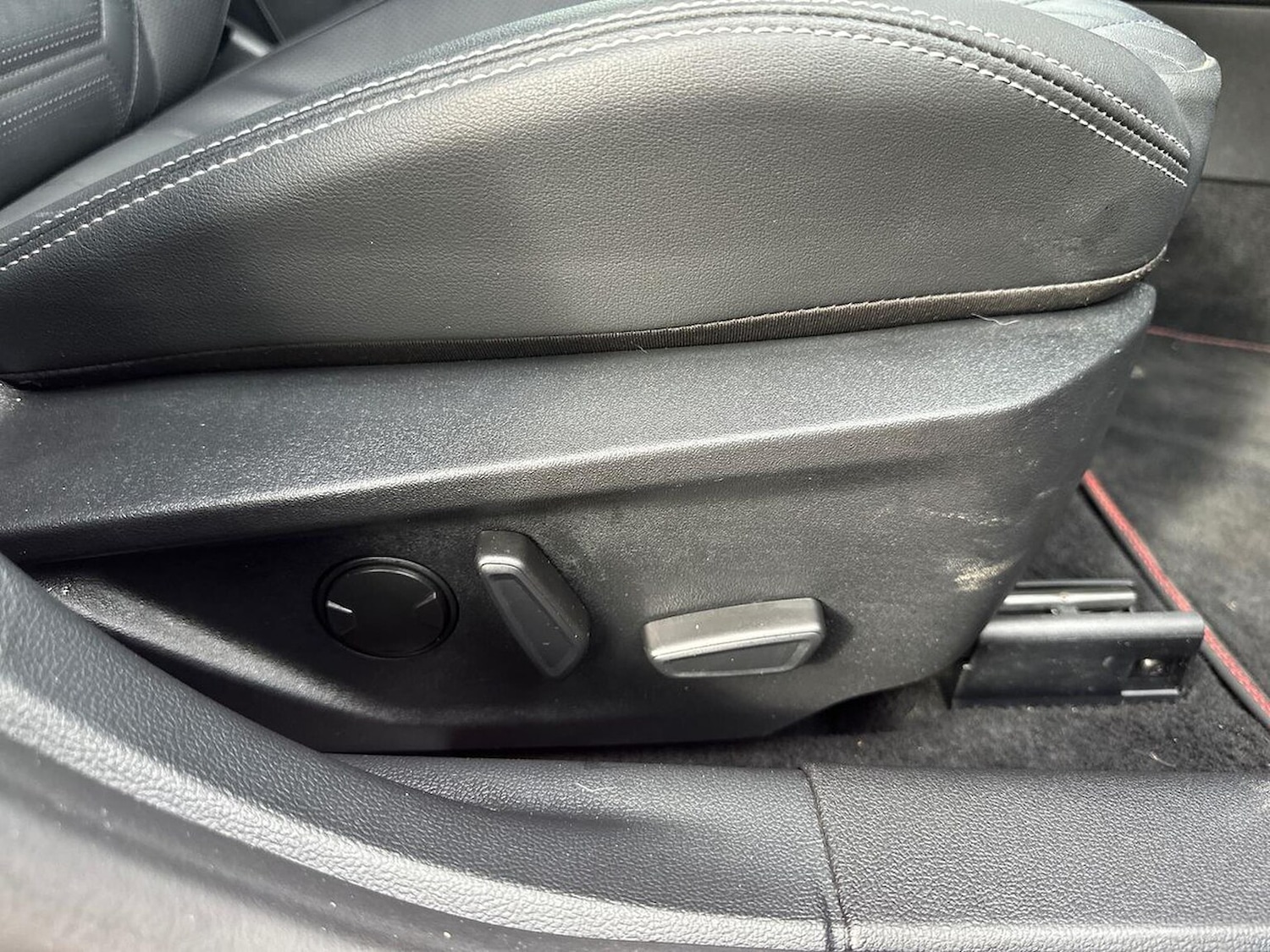 Used Ford Focus 2023 for sale - 78053502: Photo 30