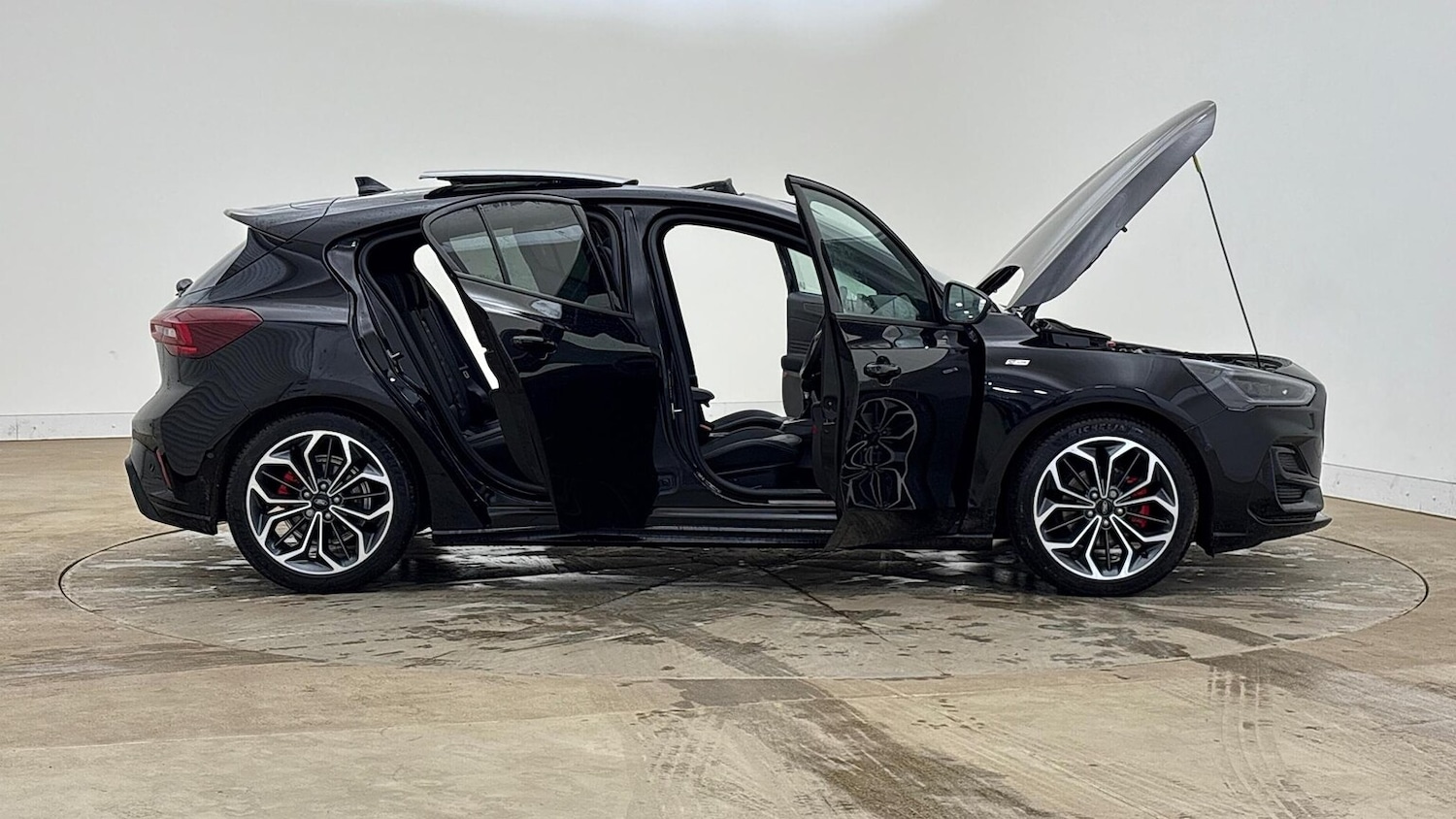 Used Ford Focus 2024 for sale - 76837191: Photo 12