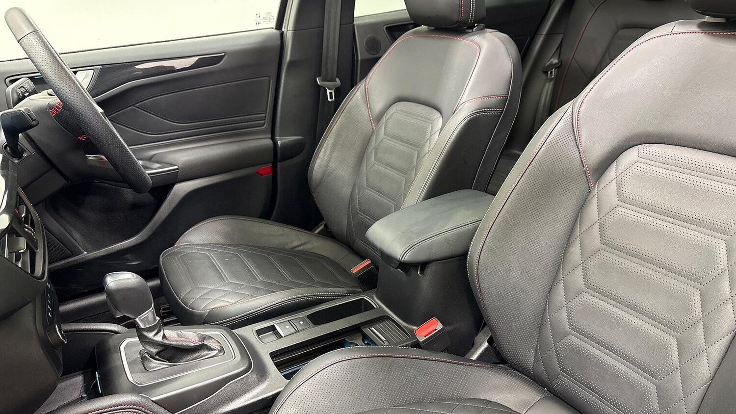 Used Ford Focus 2024 for sale - 76837191: Photo 21