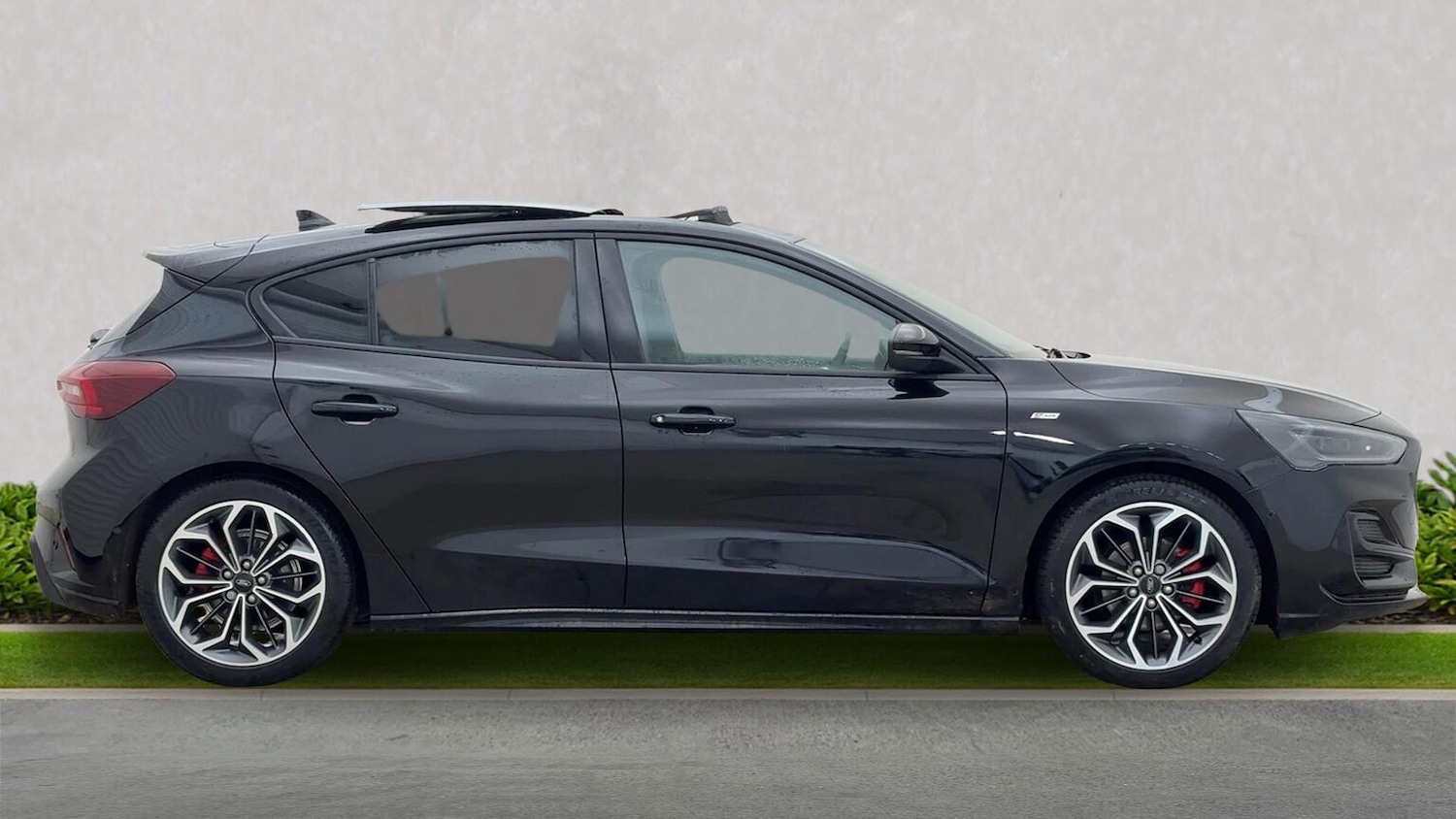 Used Ford Focus 2024 for sale - 76837191: Photo 3