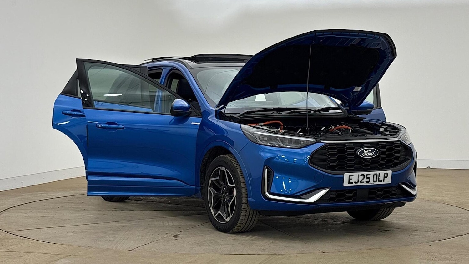 Used Ford Kuga 2025 for sale - 76924642: Photo 9