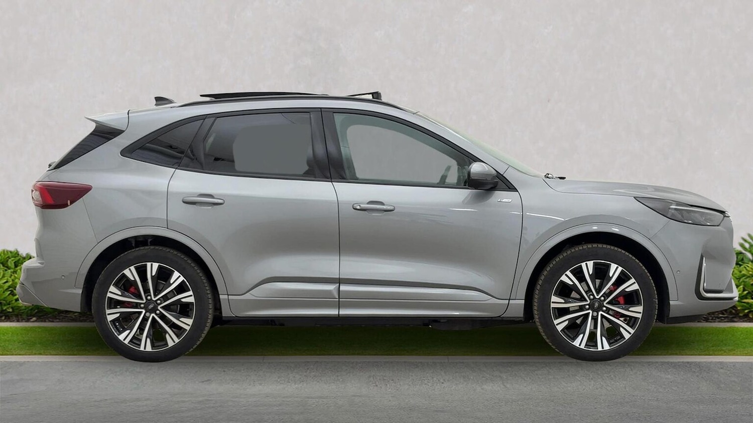 Used Ford Kuga 2025 for sale - 76918937: Photo 3