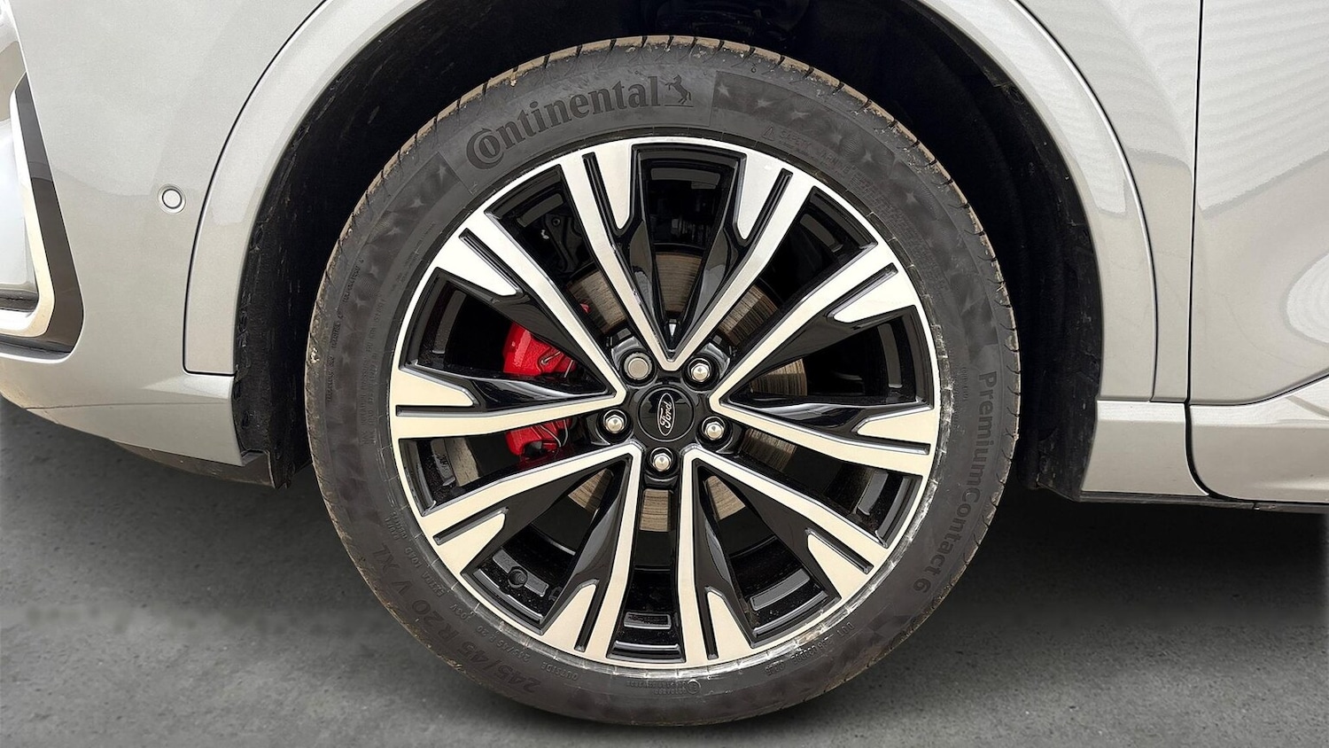 Used Ford Kuga 2025 for sale - 76918937: Photo 6