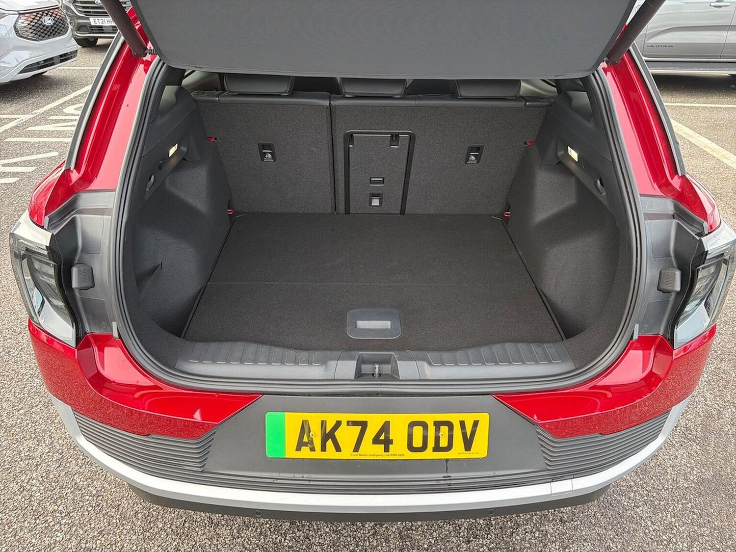 Used Ford Explorer 2024 for sale - 76418230: Photo 17