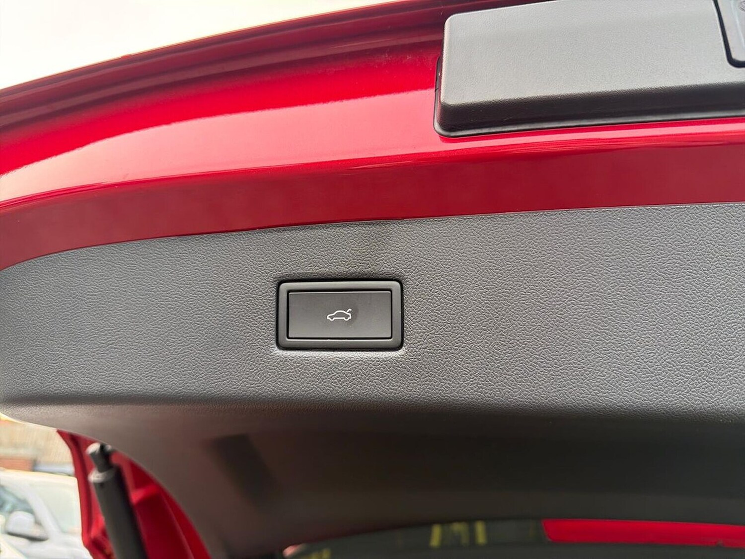 Used Ford Explorer 2024 for sale - 76418230: Photo 33