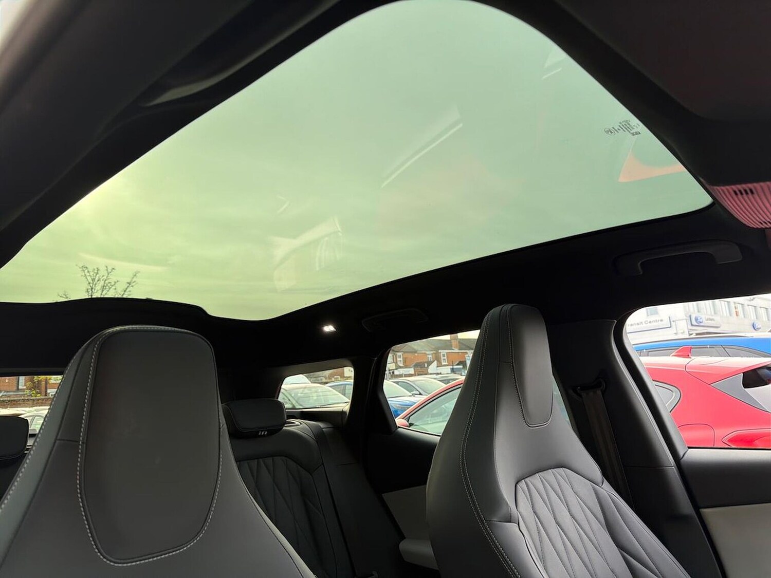 Used Ford Explorer 2024 for sale - 76418230: Photo 37