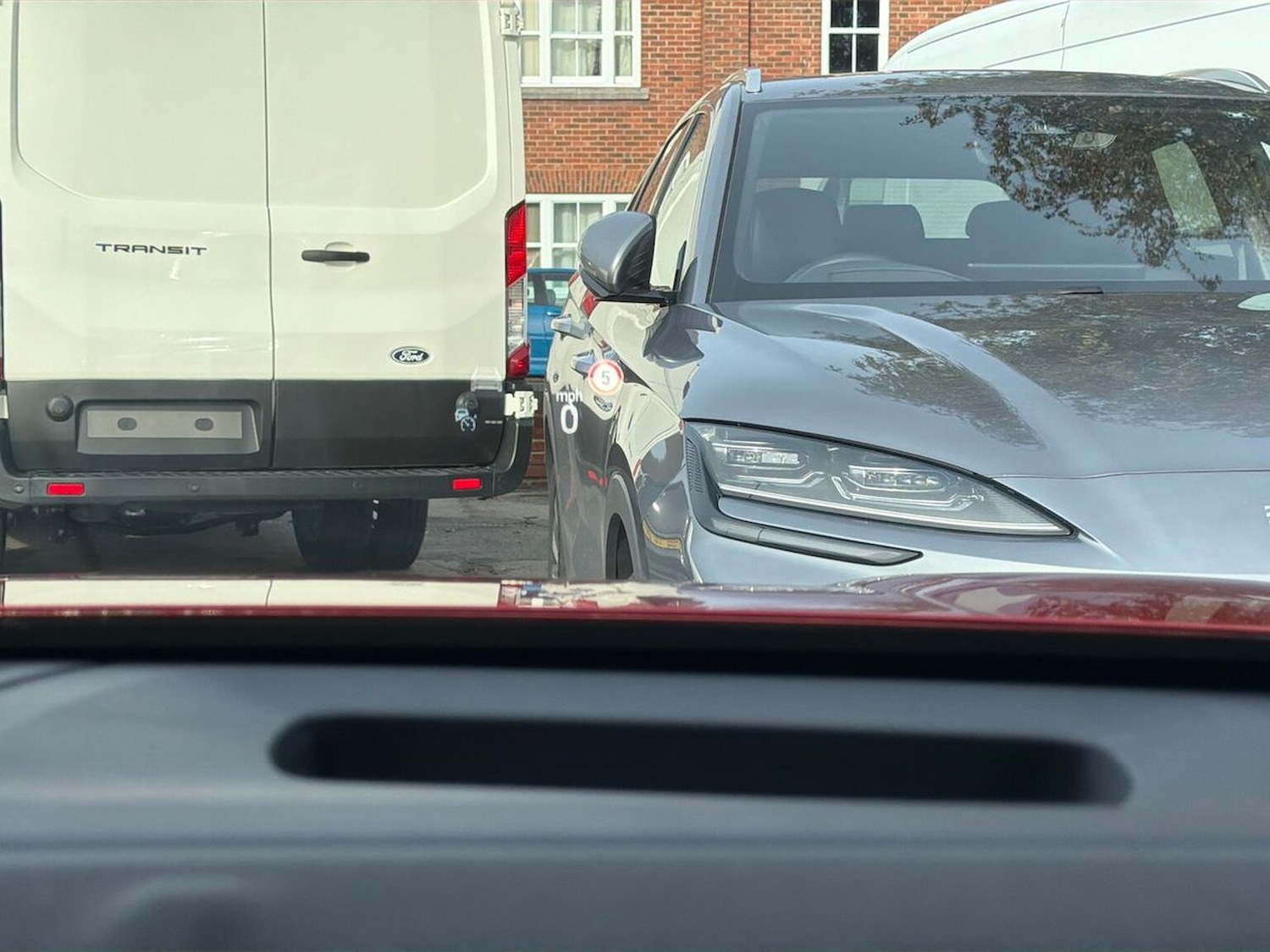 Used Ford Explorer 2024 for sale - 76418230: Photo 40