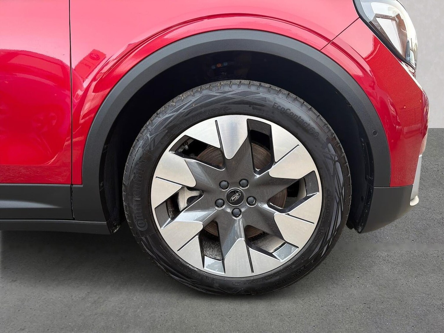 Used Ford Explorer 2024 for sale - 76418230: Photo 6