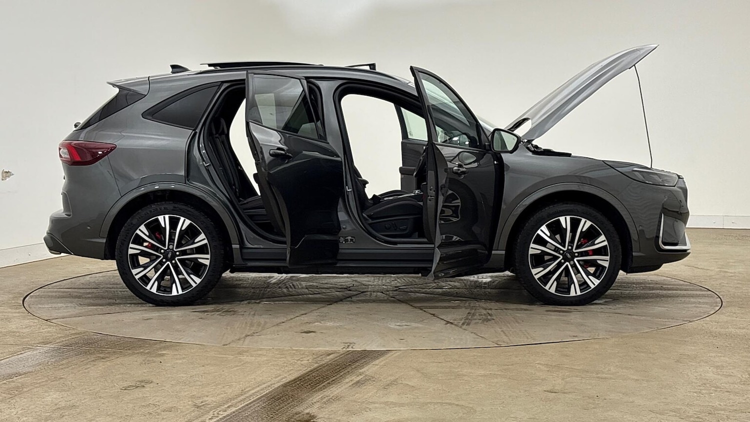 Used Ford Kuga 2025 for sale - 76924574: Photo 11