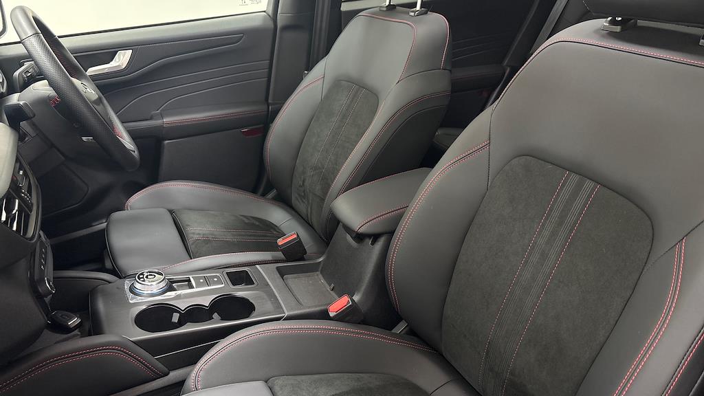 Used Ford Kuga 2025 for sale - 76924574: Photo 21