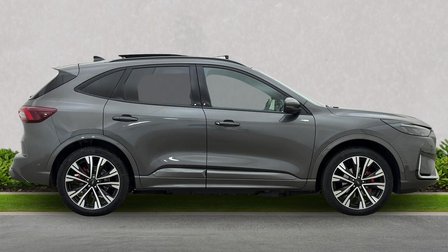 Used Ford Kuga 2025 for sale - 76924574: Photo 3