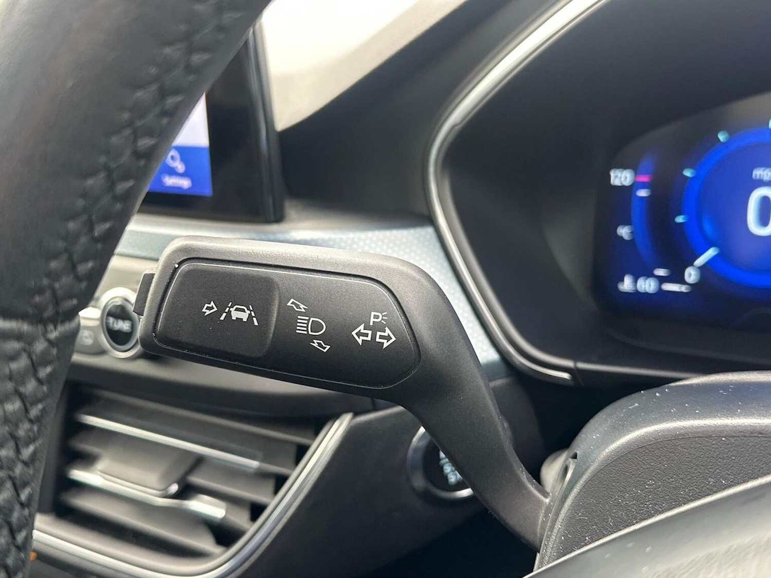 Used Ford Focus 2021 for sale - 76720307: Photo 30