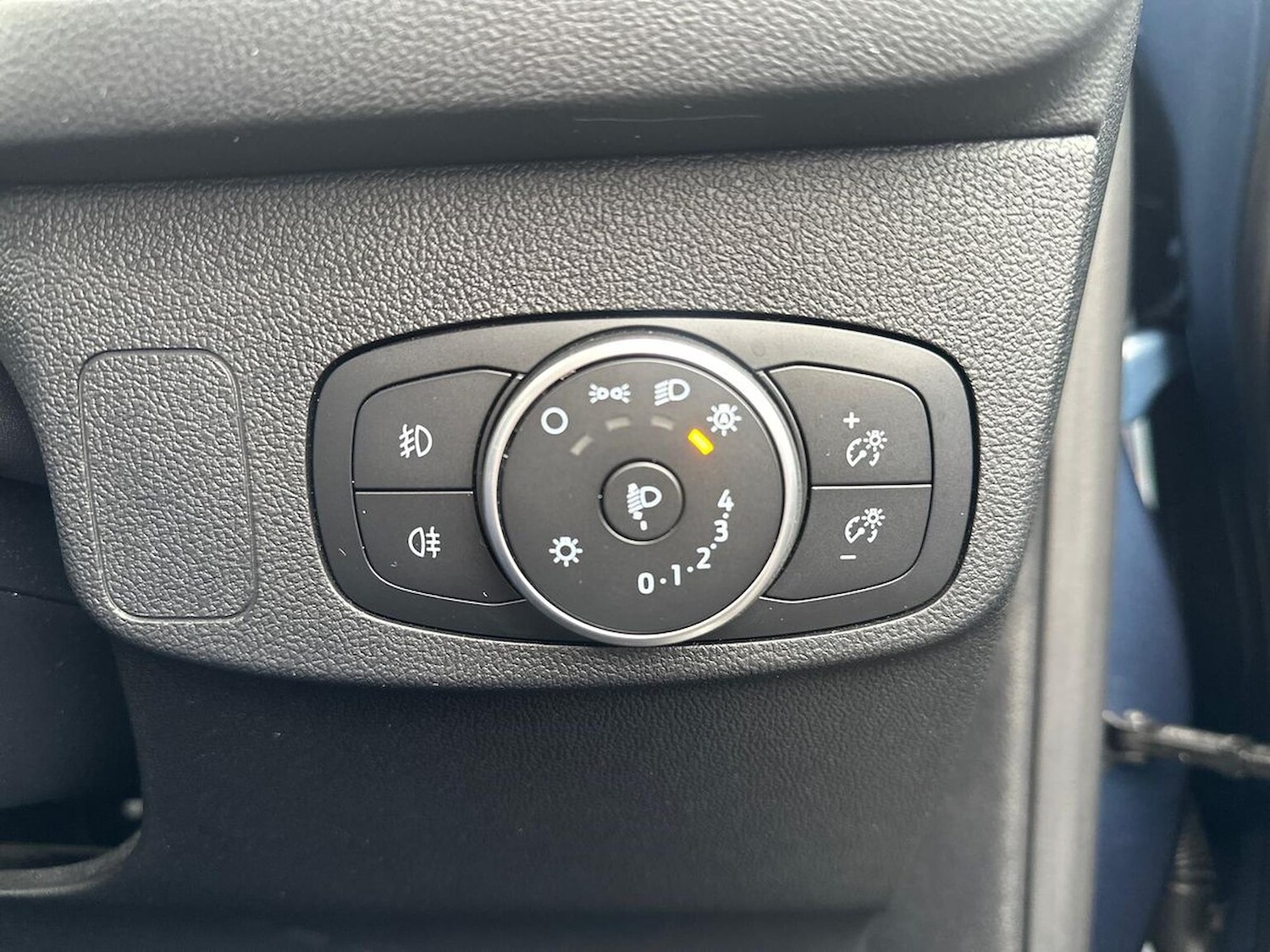 Used Ford Focus 2021 for sale - 76720307: Photo 37