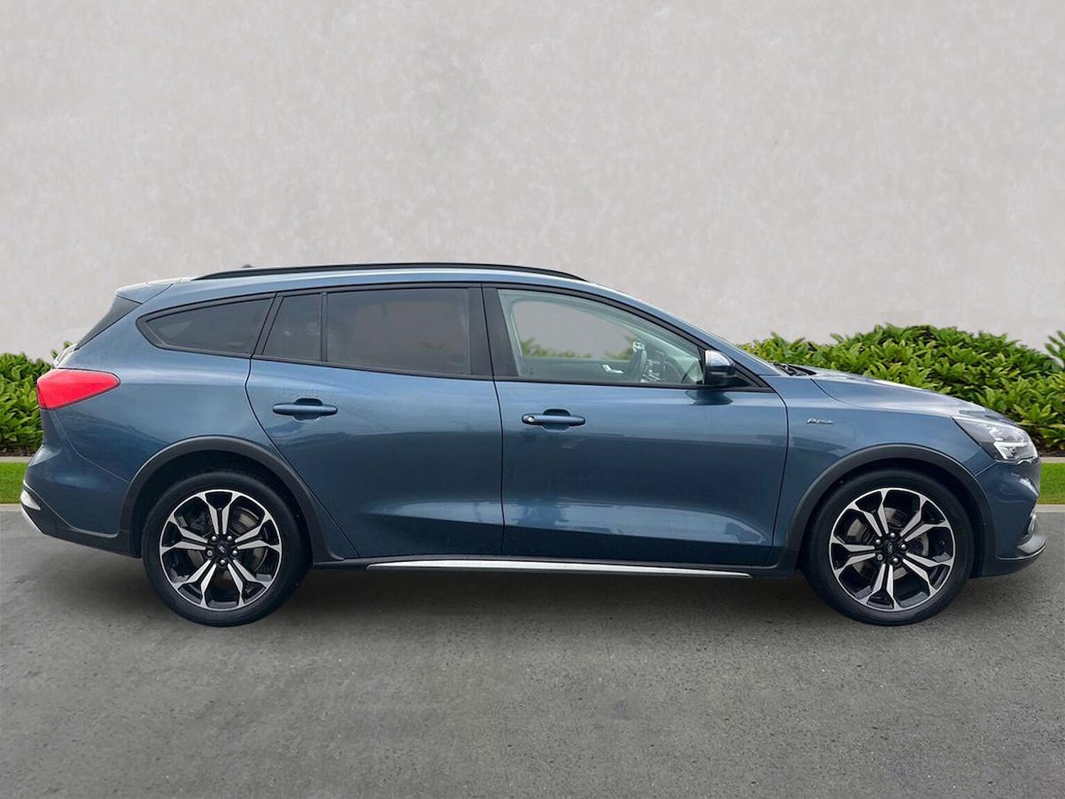 Used Ford Focus 2021 for sale - 76720307: Photo 5