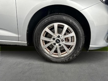 Used Ford Grand Tourneo Connect 2023 for sale - 78354809: Photo