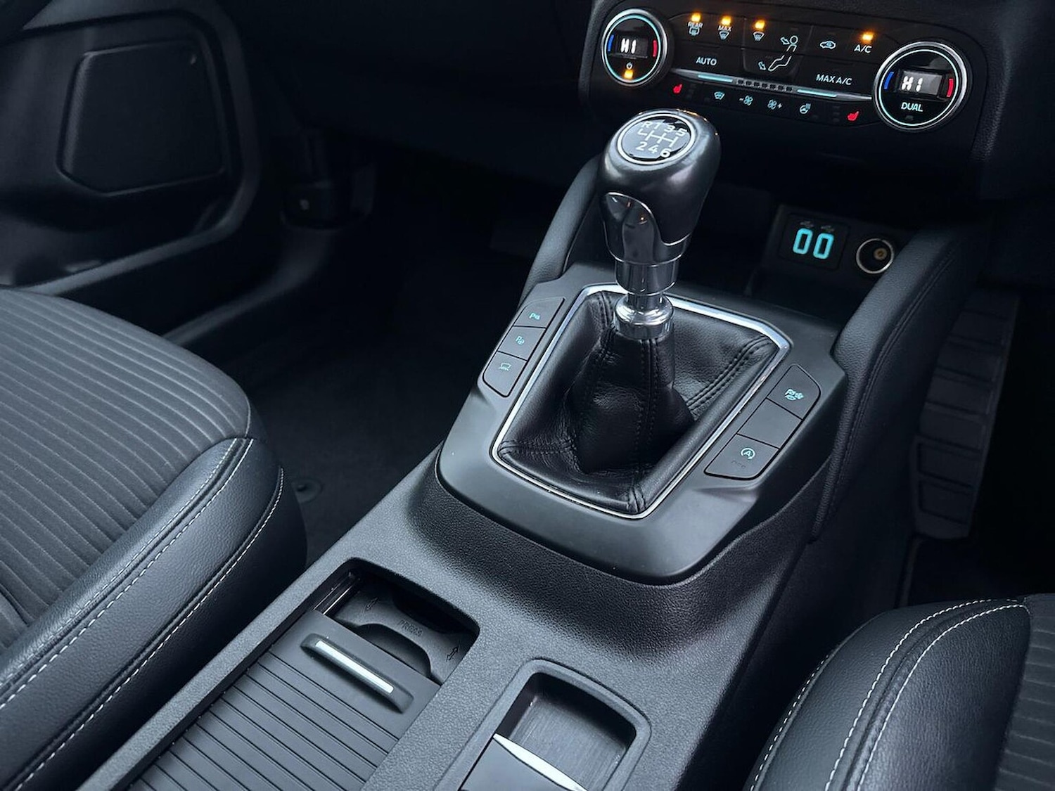 Used Ford Kuga 2021 for sale - 76554321: Photo 16