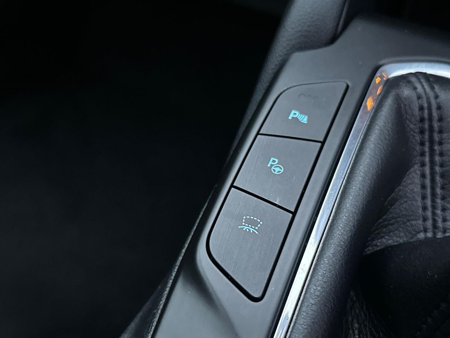 Used Ford Kuga 2021 for sale - 76554321: Photo 25