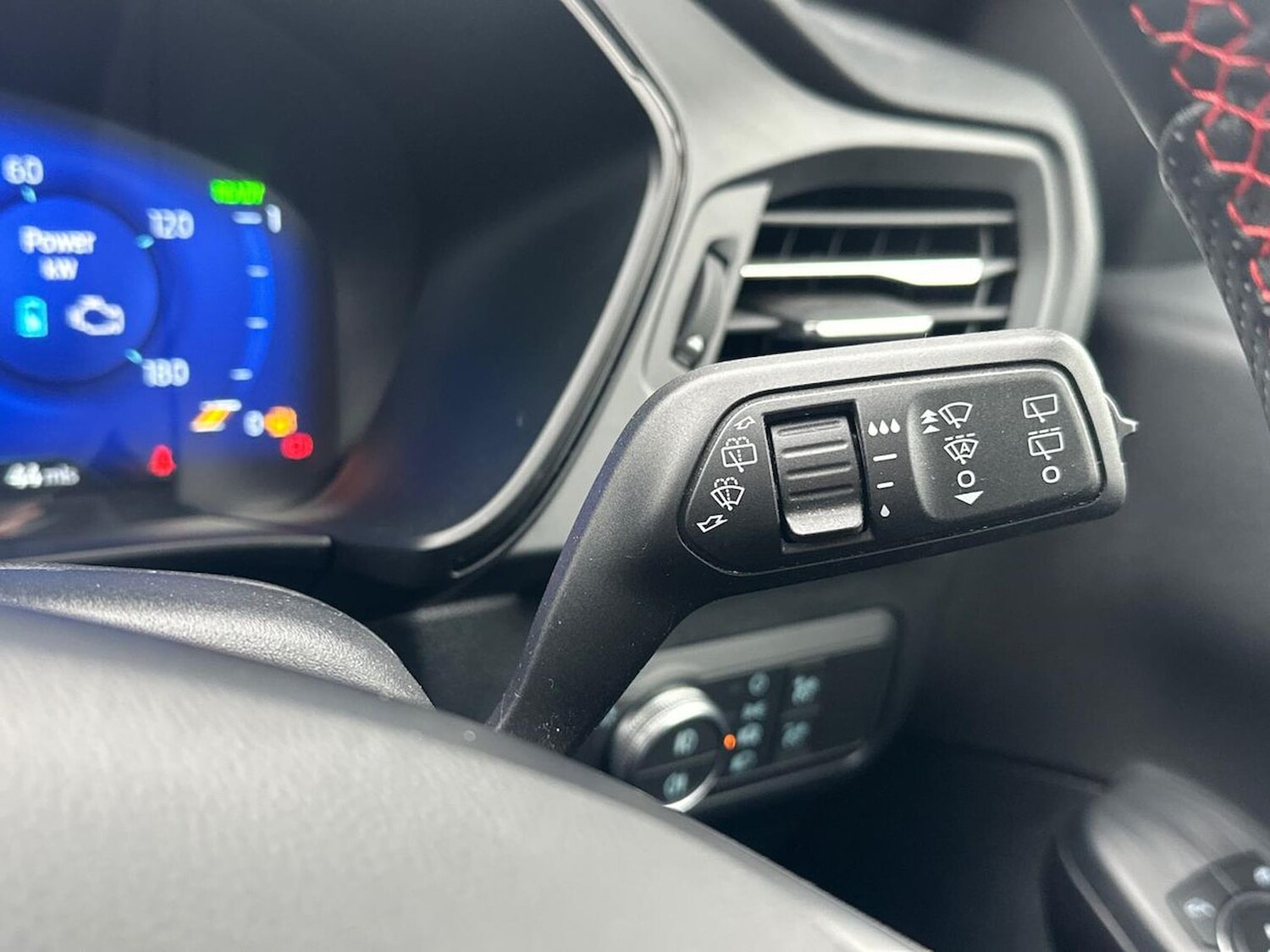 Used Ford Kuga 2022 for sale - 78195183: Photo 31