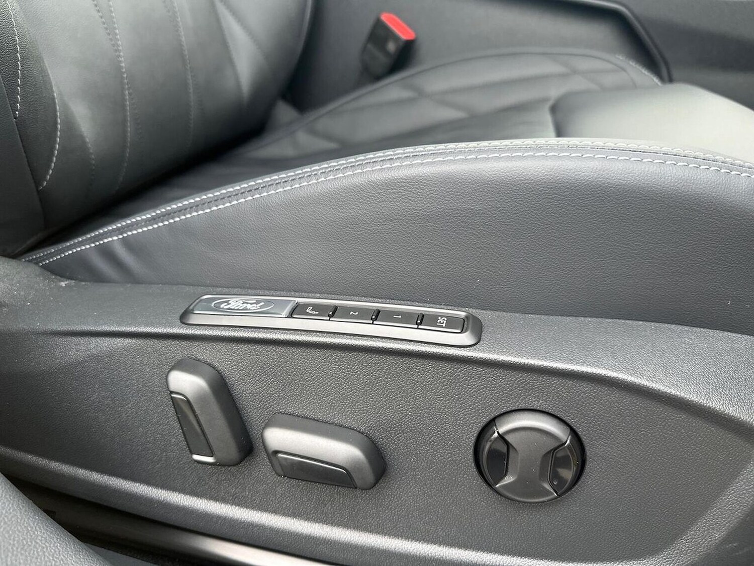 Used Ford Capri 2024 for sale - 75436466: Photo 30