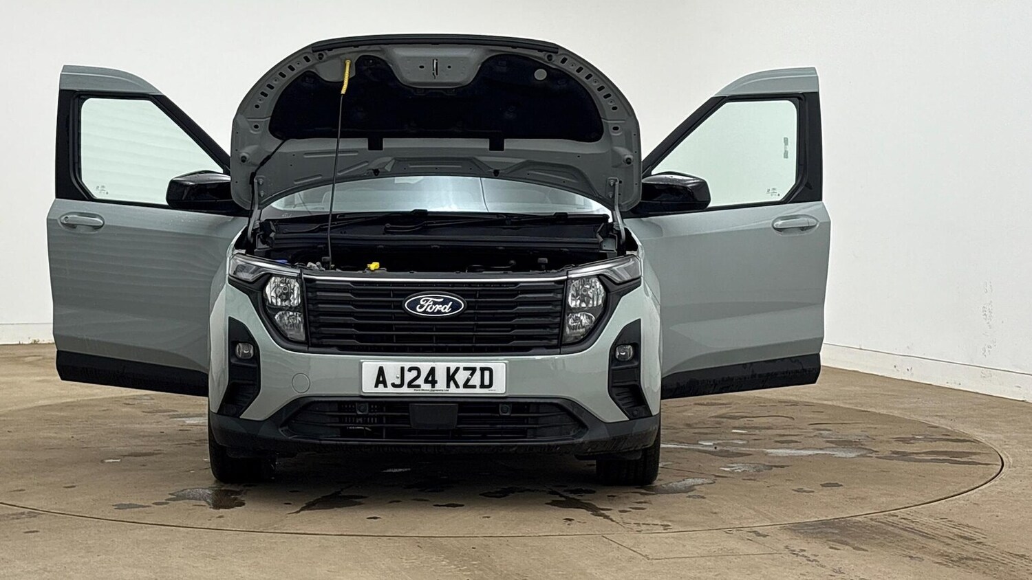 Used Ford Tourneo Courier 2024 for sale - 78139520: Photo 10