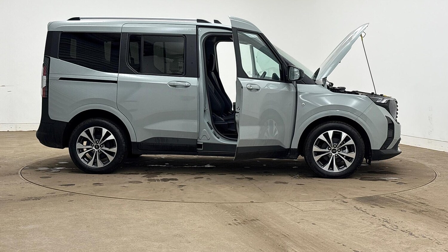 Used Ford Tourneo Courier 2024 for sale - 78139520: Photo 12