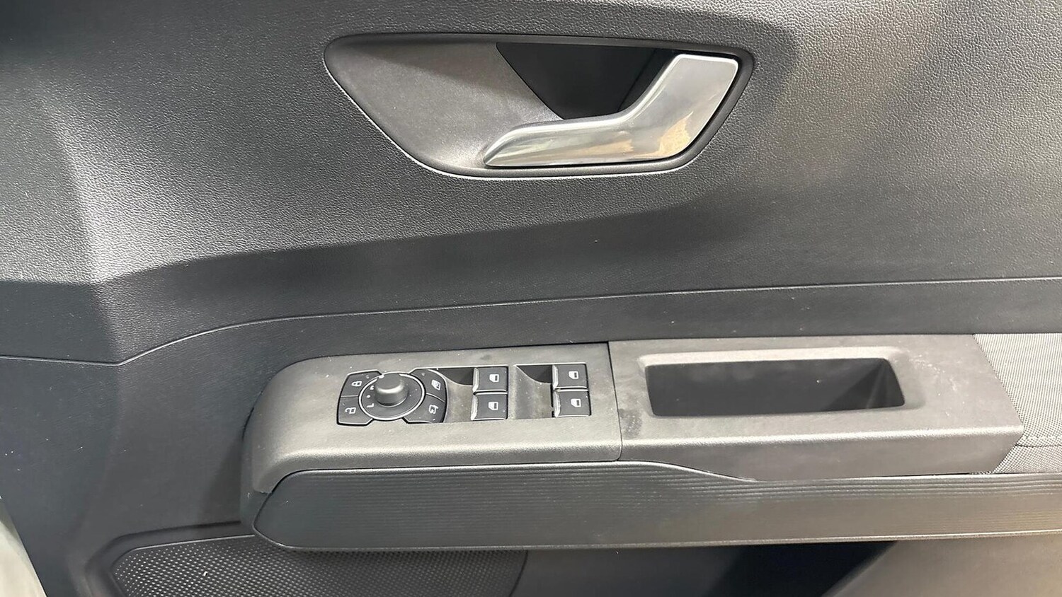 Used Ford Tourneo Courier 2024 for sale - 78139520: Photo 18