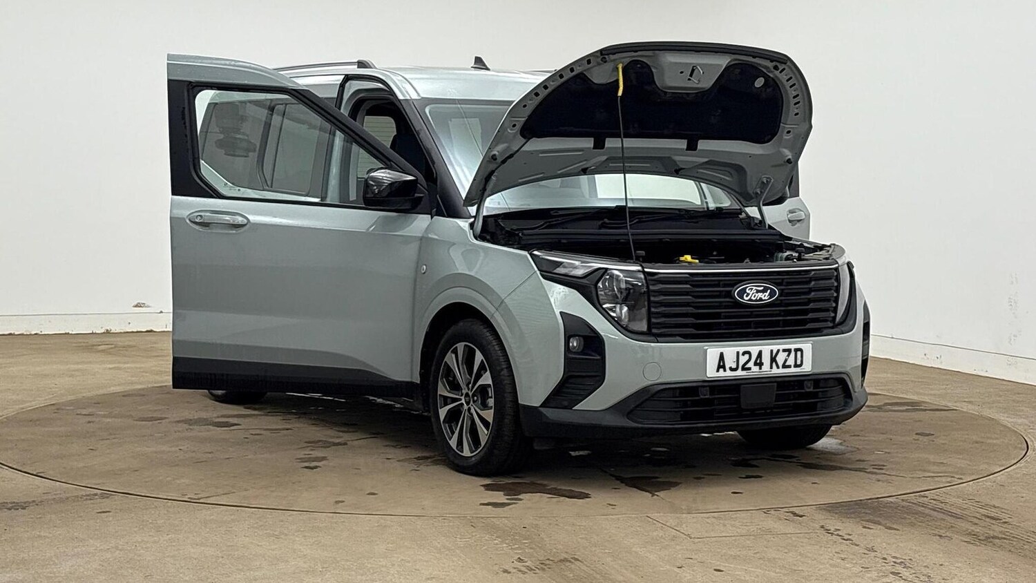 Used Ford Tourneo Courier 2024 for sale - 78139520: Photo 9