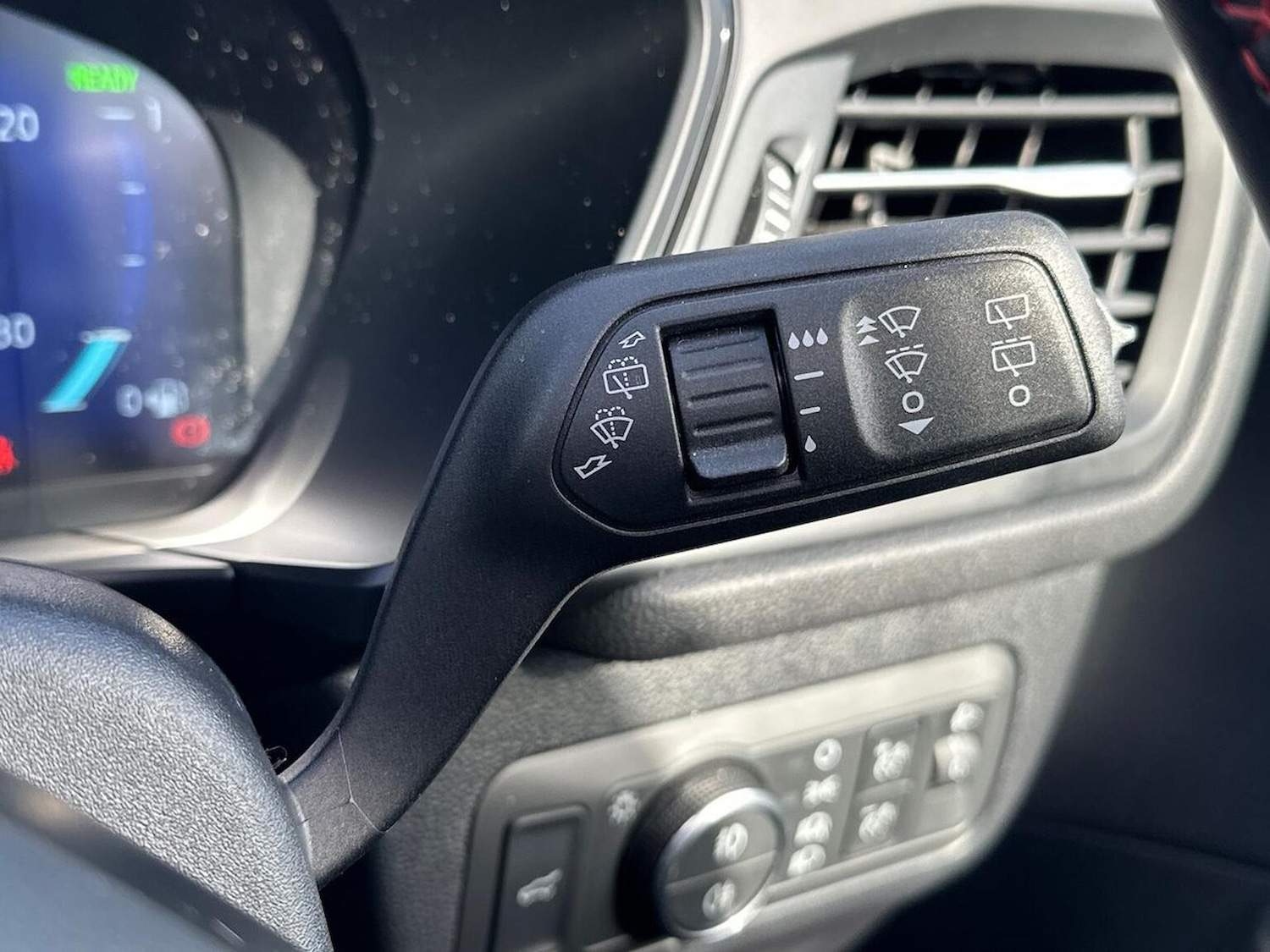 Used Ford Kuga 2023 for sale - 78194699: Photo 31