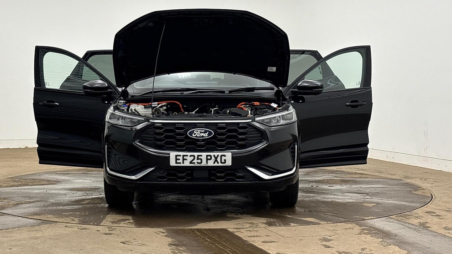 Used Ford Kuga 2025 for sale - 77946076: Photo 16