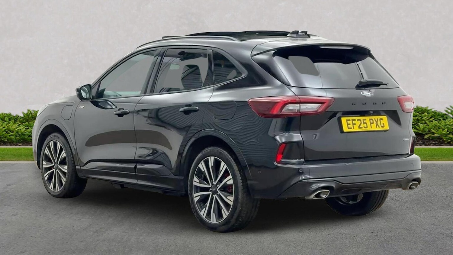 Used Ford Kuga 2025 for sale - 77946076: Photo 2