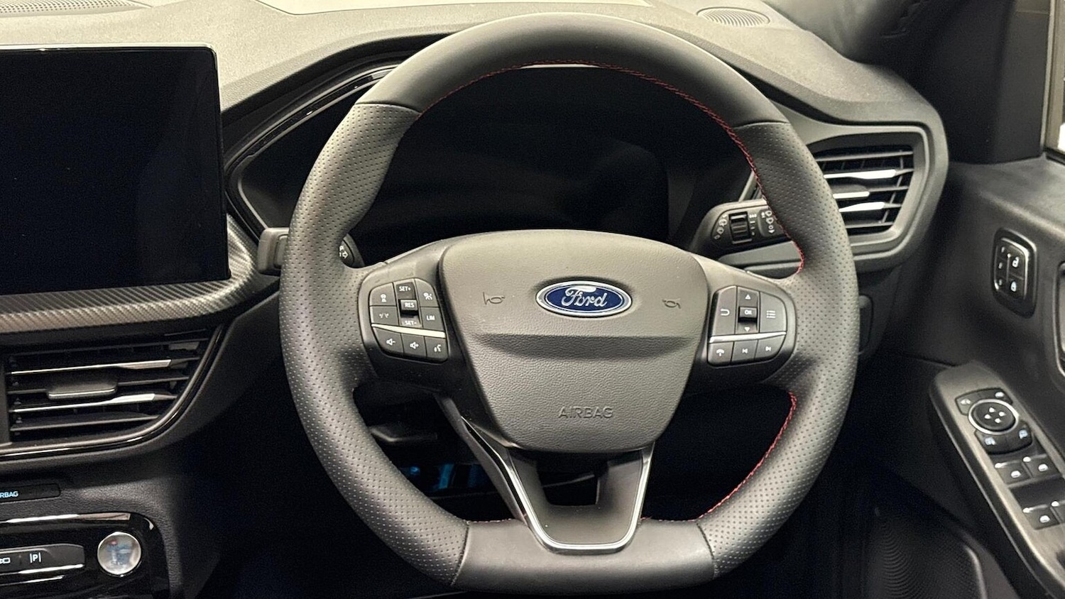 Used Ford Kuga 2025 for sale - 77946076: Photo 20